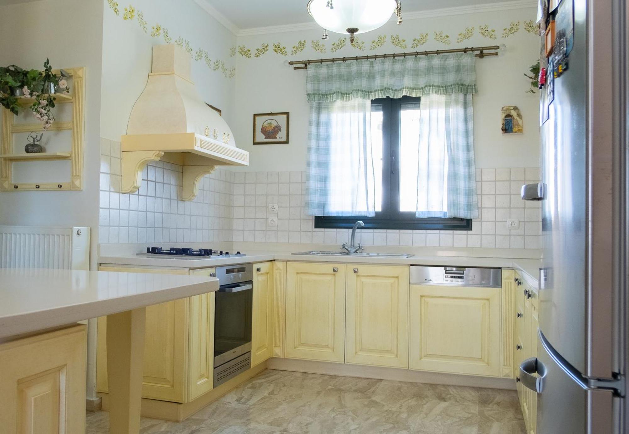 Spacious House In A Quiet Neighbourhood 依拉佩特拉 外观 照片